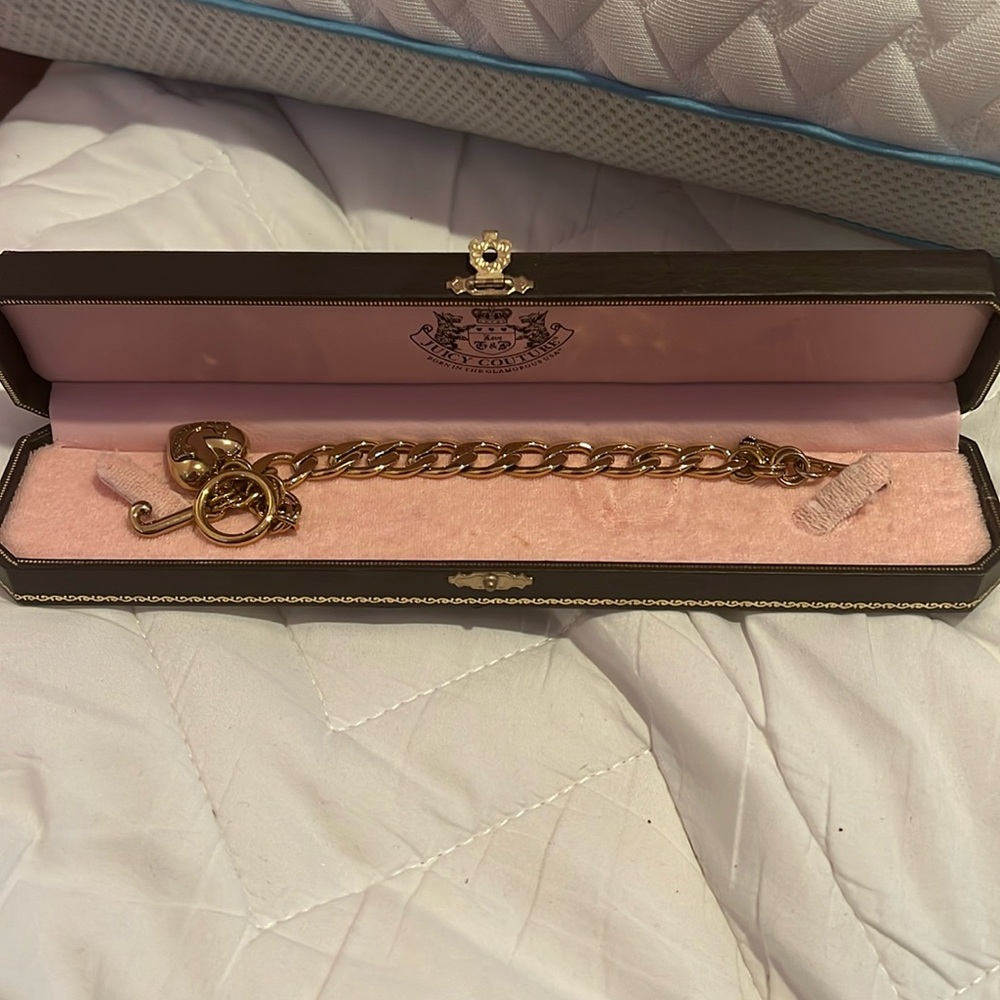 Gold, juicy couture bracelet